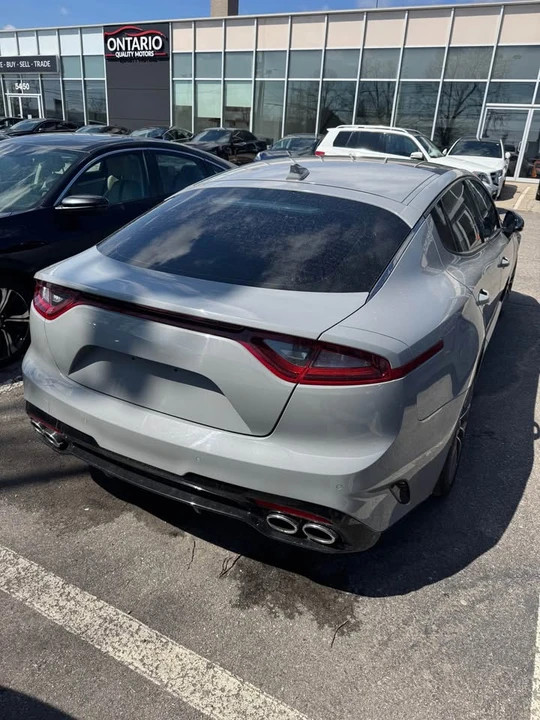 2019 Kia Stinger - Image 3 of 14