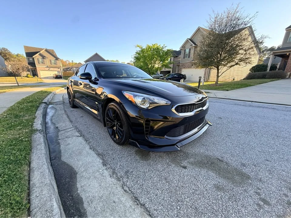 2019 Kia Stinger - Image 2 of 20