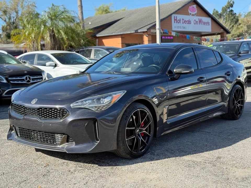 2019 Kia Stinger - Image 2 of 20