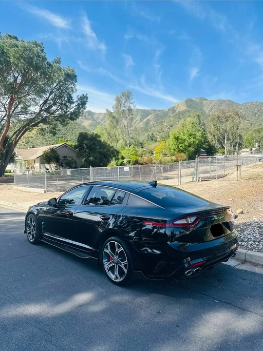 2019 Kia Stinger - Image 5 of 12