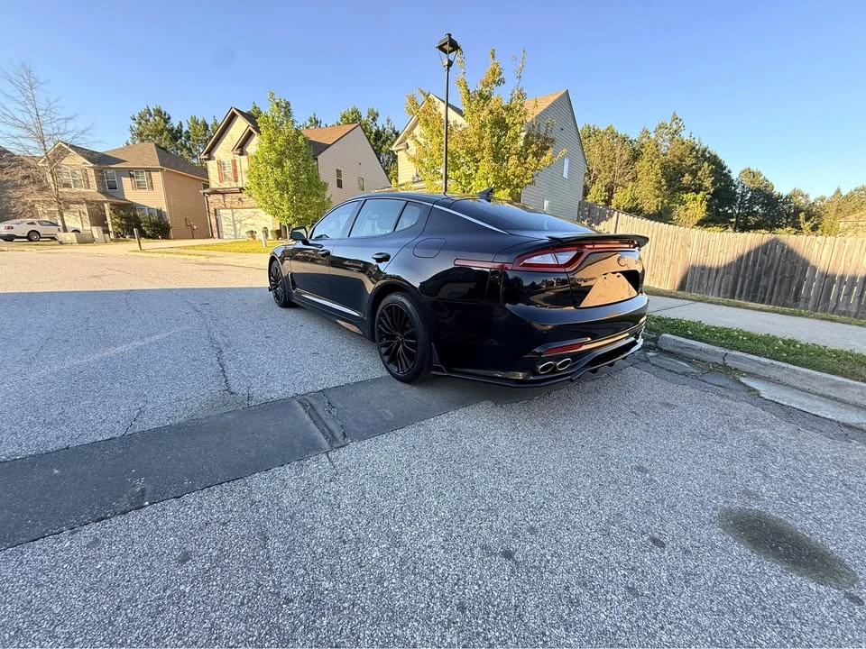 2019 Kia Stinger - Image 6 of 20