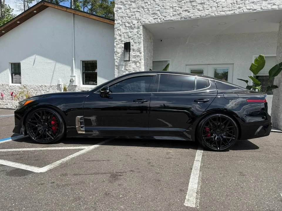 2019 Kia Stinger - Image 2 of 20