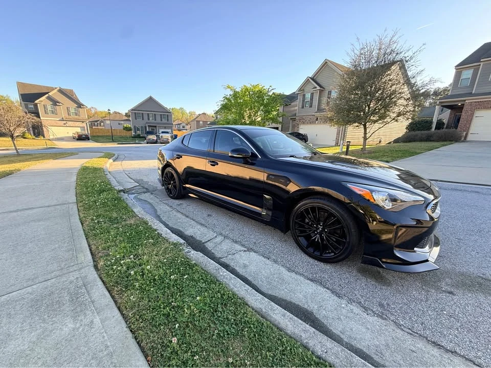 2019 Kia Stinger - Image 3 of 20