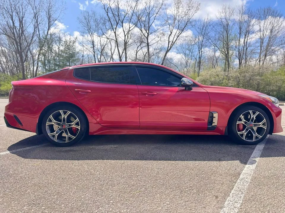 2019 Kia Stinger - Image 5 of 17