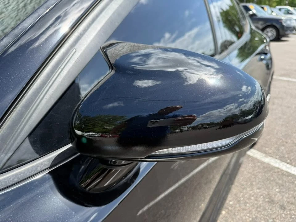 2019 Kia Stinger - Image 13 of 20