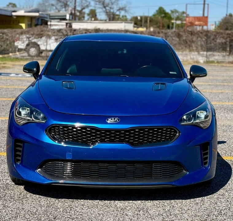 2019 Kia Stinger - Image 7 of 10