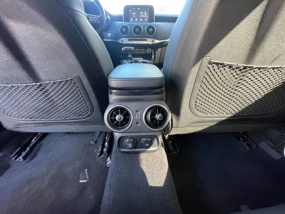 2019 Kia Stinger - Image 11 of 11