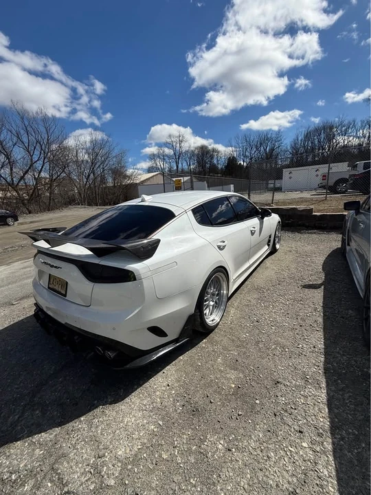 2019 Kia Stinger - Image 6 of 7