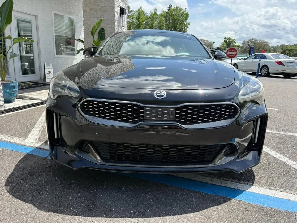 2019 Kia Stinger - Image 10 of 20