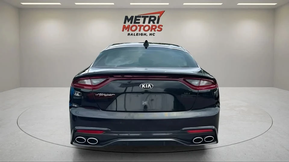 2019 Kia Stinger - Image 4 of 13