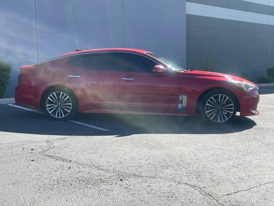 2019 Kia Stinger - Image 5 of 11