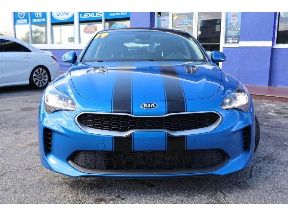 2019 Kia Stinger - Image 3 of 19
