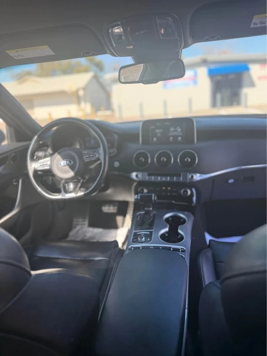 2019 Kia Stinger - Image 13 of 13