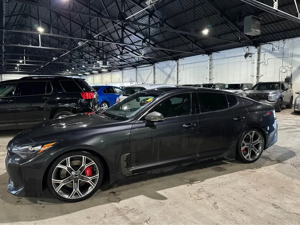 2019 Kia Stinger - Image 5 of 11
