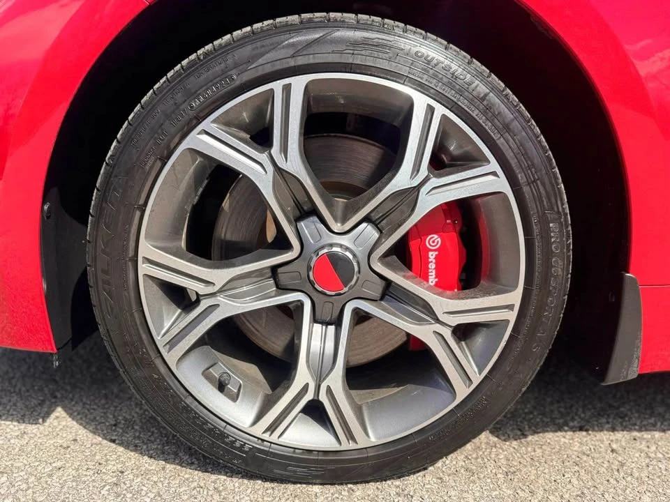 2019 Kia Stinger - Image 10 of 17