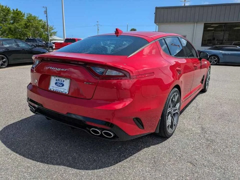 2019 Kia Stinger - Image 5 of 13