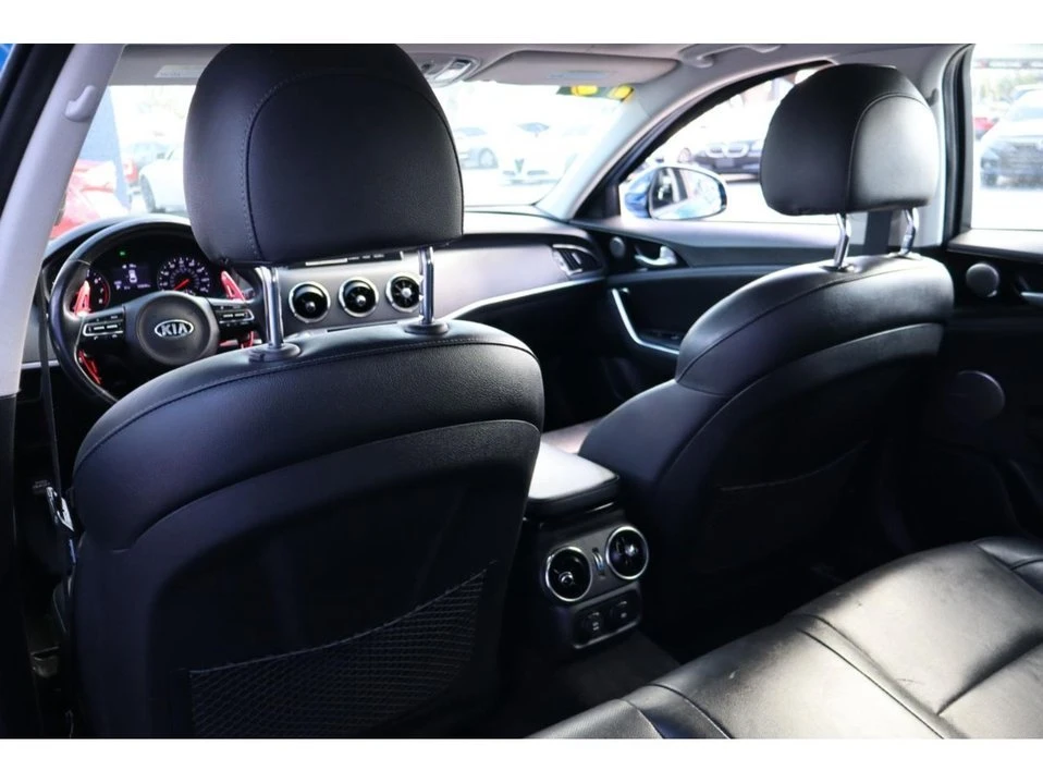 2019 Kia Stinger - Image 14 of 19