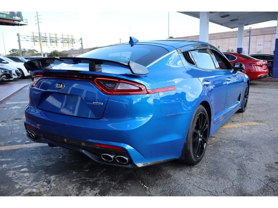 2019 Kia Stinger - Image 7 of 19