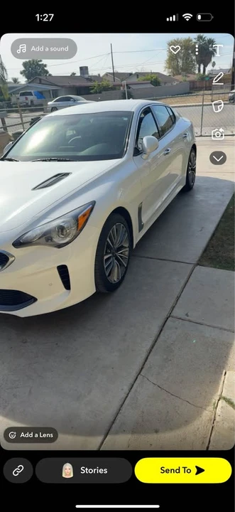 2019 Kia Stinger - Image 2 of 9