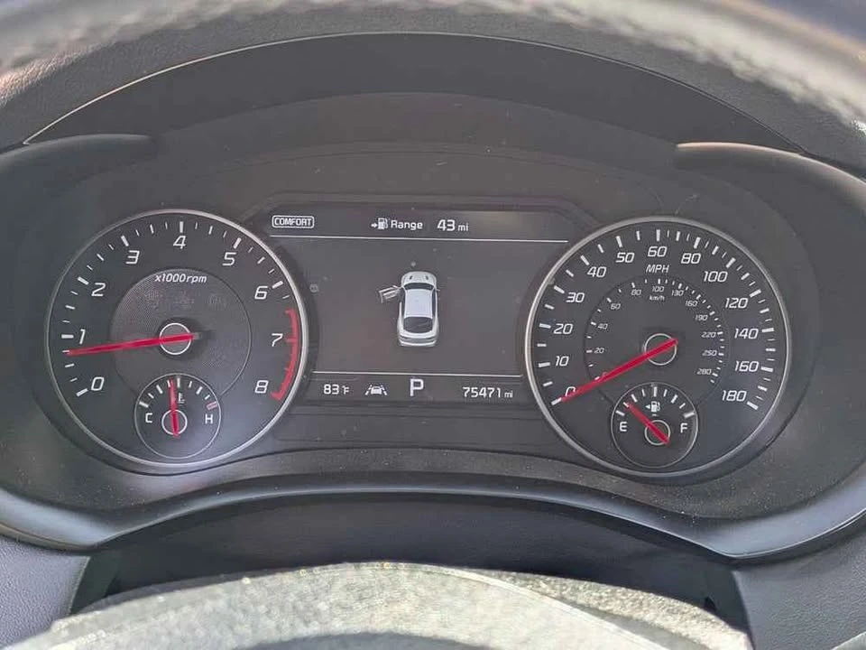 2019 Kia Stinger - Image 12 of 13