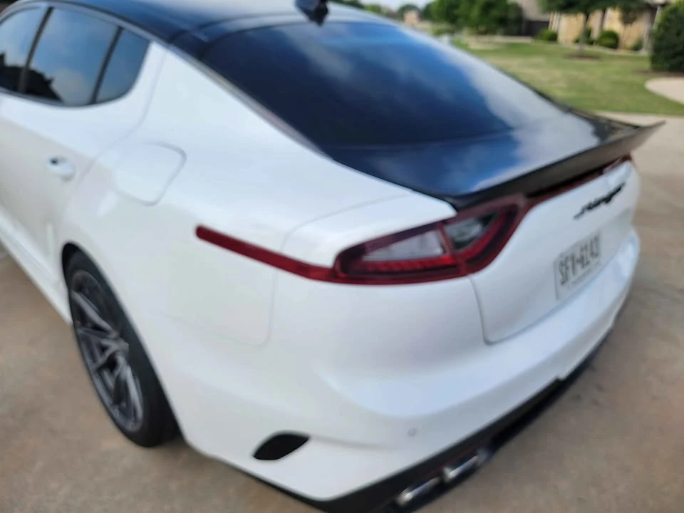 2019 Kia Stinger - Image 15 of 20