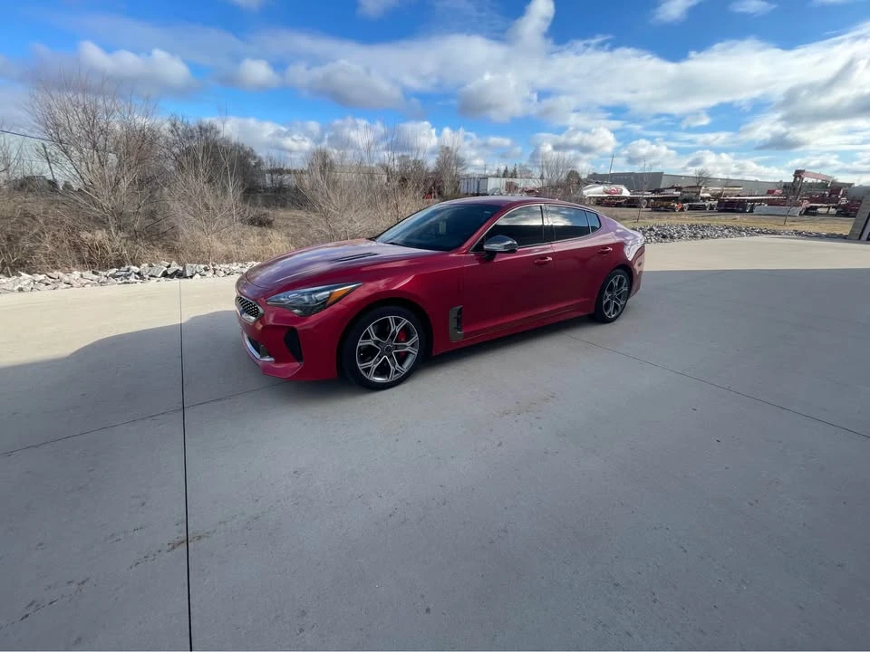 2019 Kia Stinger - Image 4 of 13