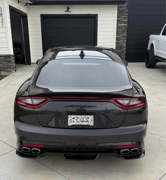 2019 Kia Stinger - Image 5 of 15