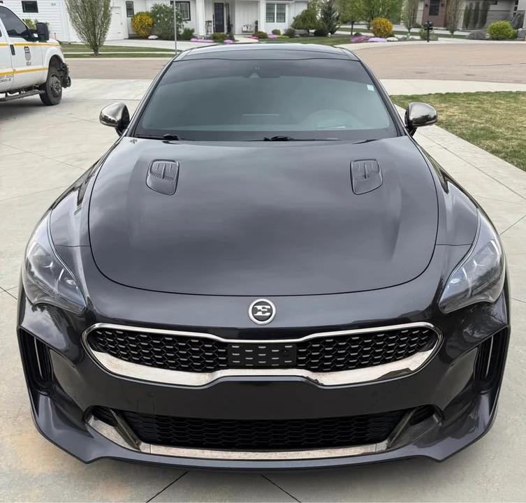 2019 Kia Stinger - Image 2 of 15