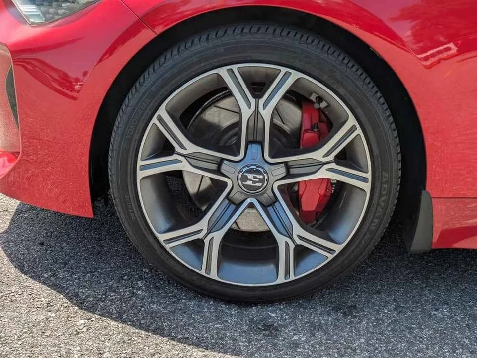 2019 Kia Stinger - Image 8 of 13