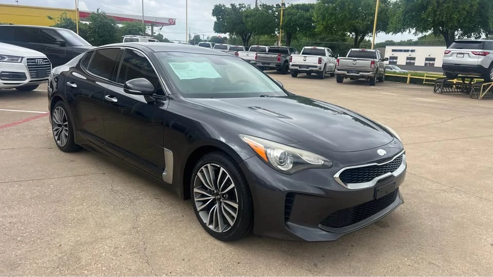 2019 Kia Stinger - Image 3 of 15