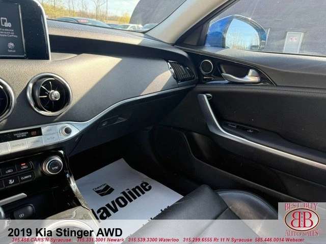 2019 Kia Stinger - Image 13 of 17