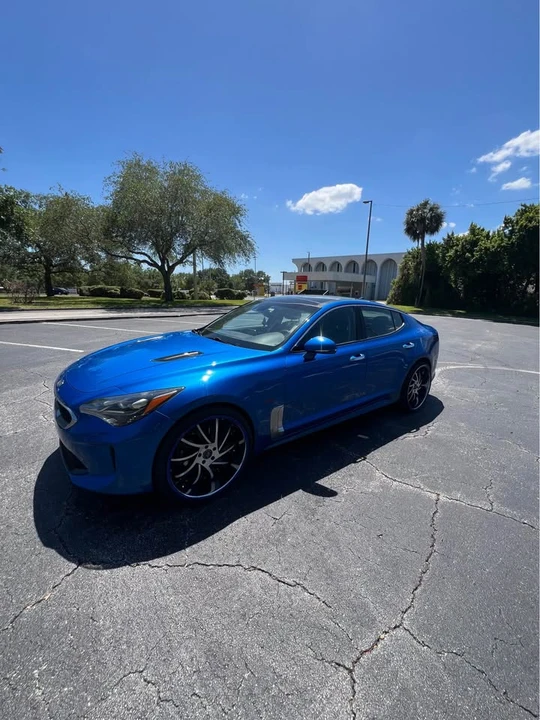 2019 Kia Stinger GT - Image 2 of 8