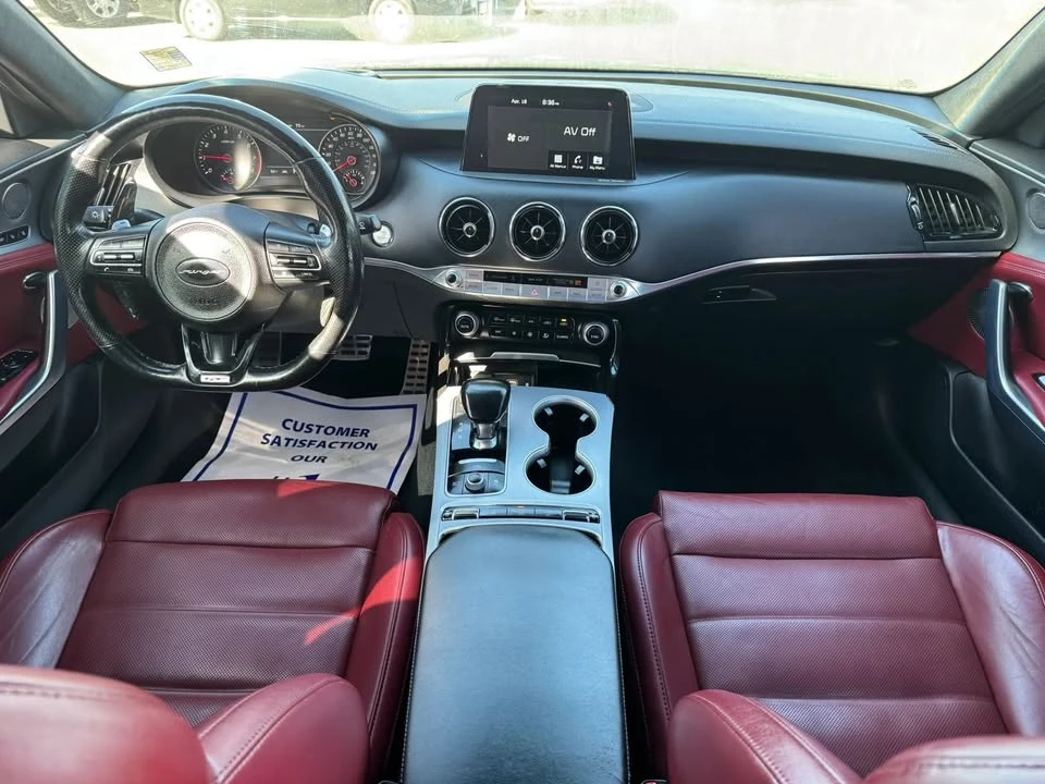 2019 Kia Stinger - Image 7 of 9