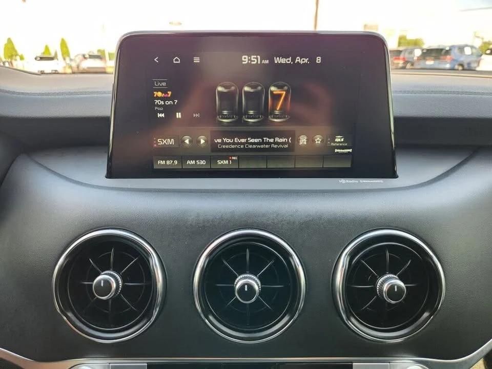 2019 Kia Stinger - Image 16 of 20