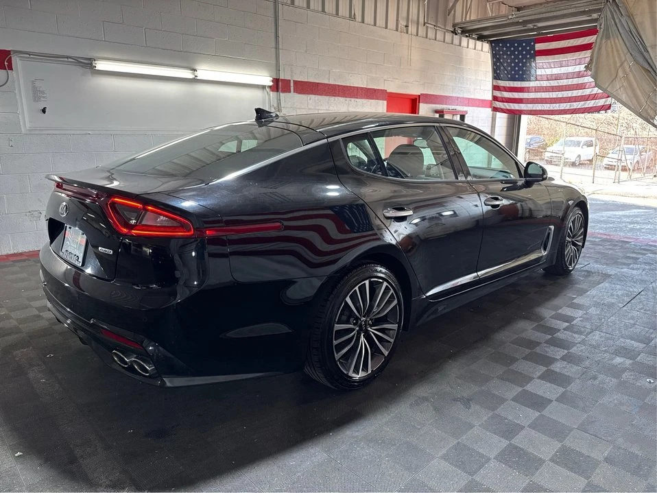 2019 Kia Stinger - Image 6 of 21