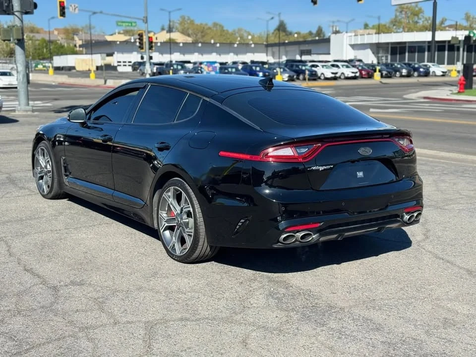 2019 Kia Stinger - Image 4 of 11