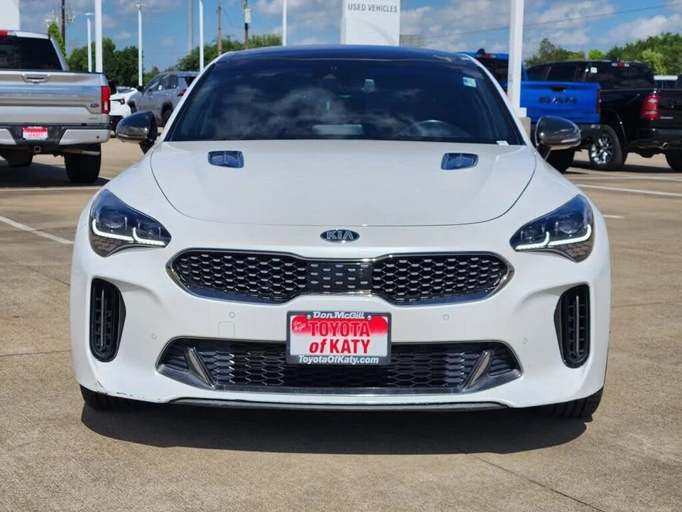 2019 Kia Stinger - Image 2 of 20