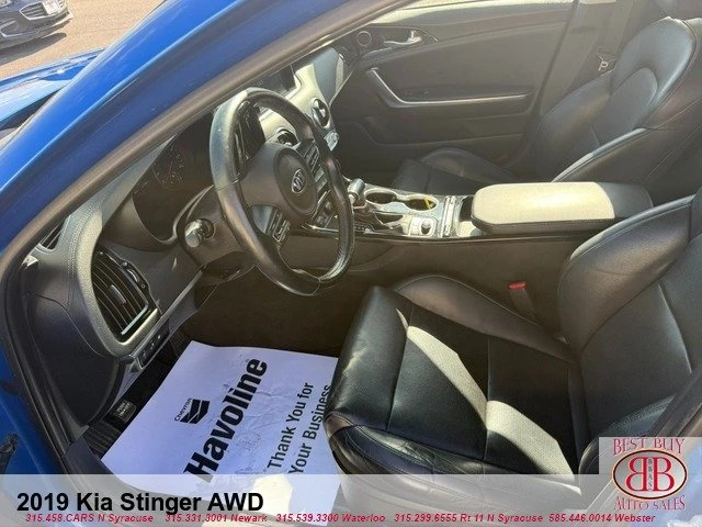 2019 Kia Stinger - Image 10 of 17