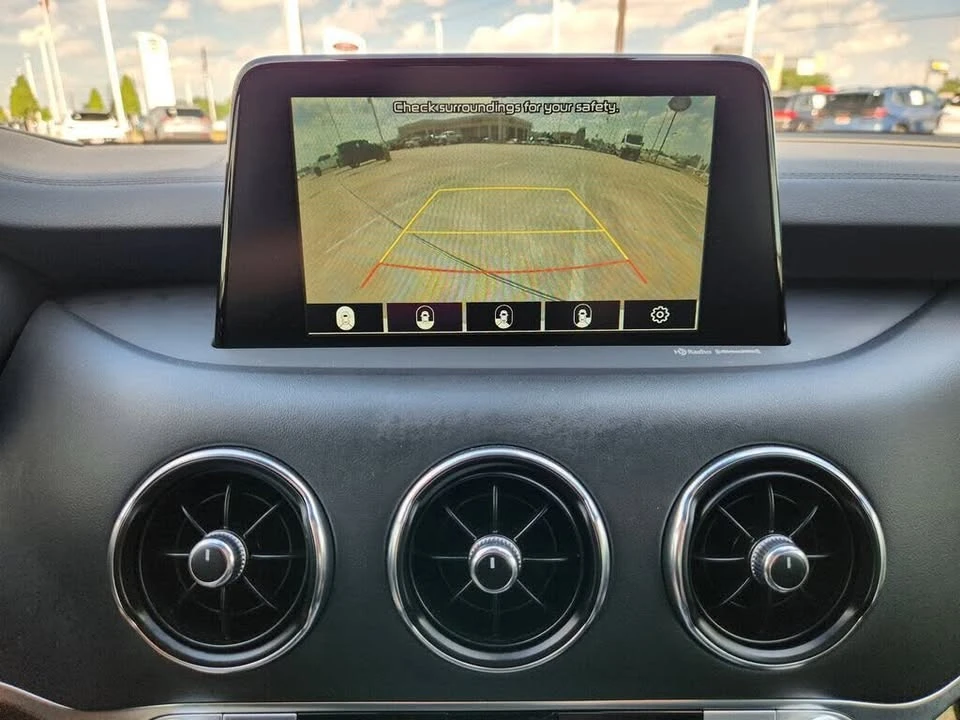 2019 Kia Stinger - Image 17 of 20