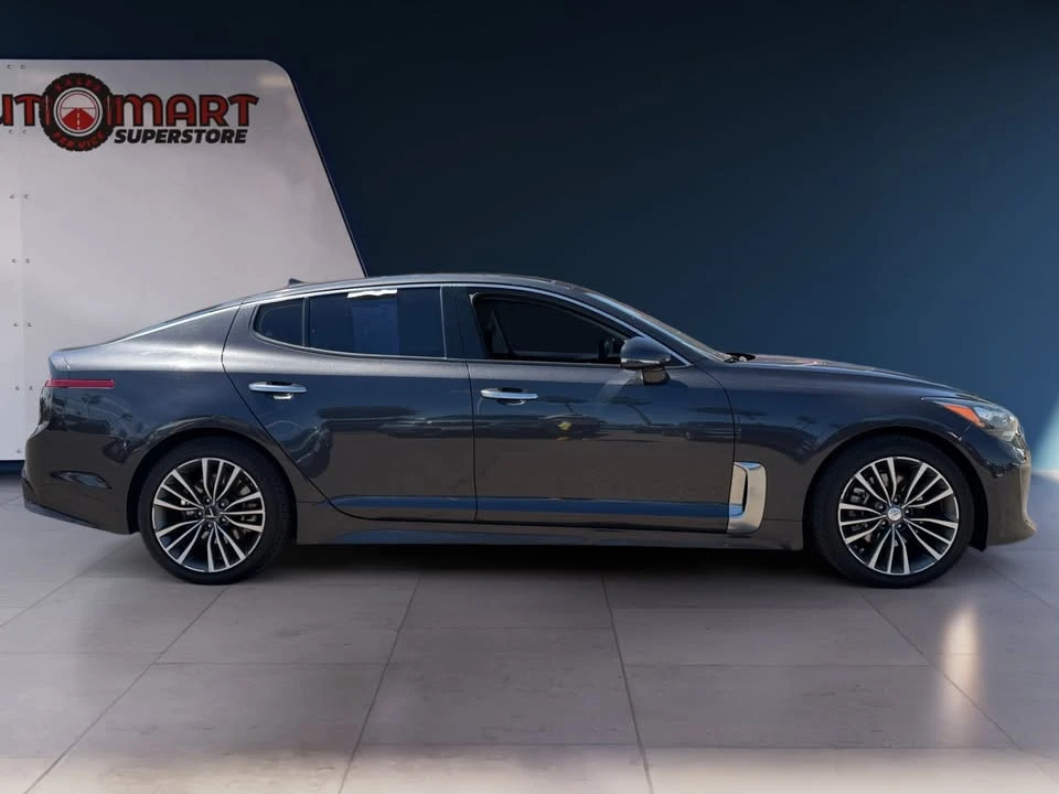 2019 Kia Stinger - Image 6 of 16