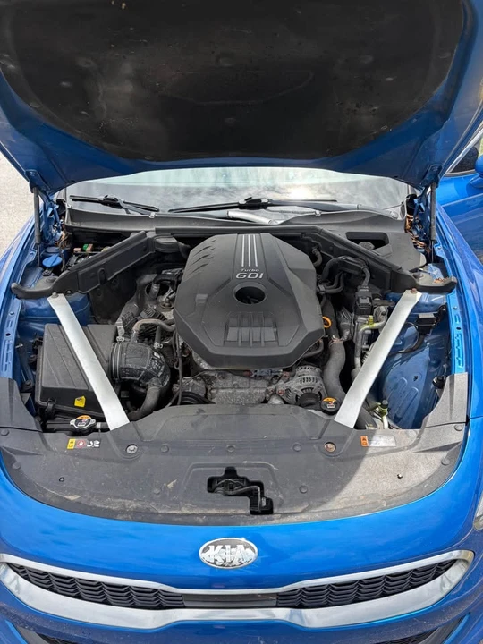 2019 Kia Stinger - Image 9 of 10