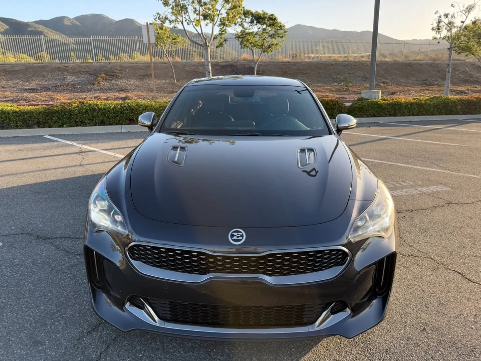 2019 Kia Stinger - Image 4 of 17