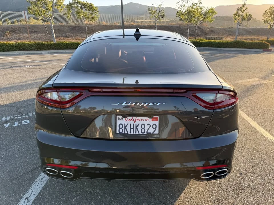 2019 Kia Stinger - Image 7 of 17