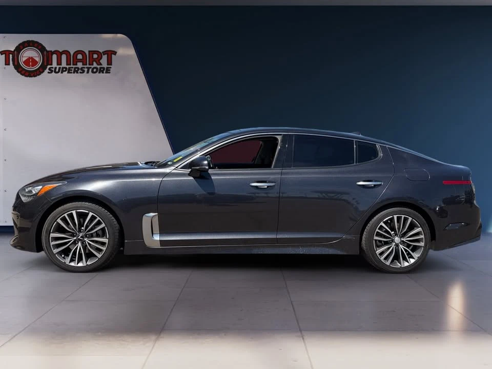 2019 Kia Stinger - Image 2 of 16
