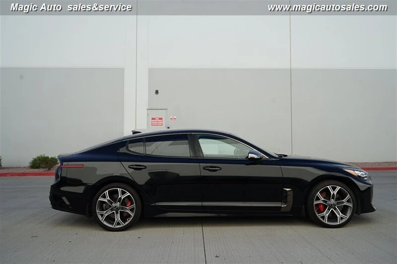 2019 Kia Stinger - Image 6 of 19