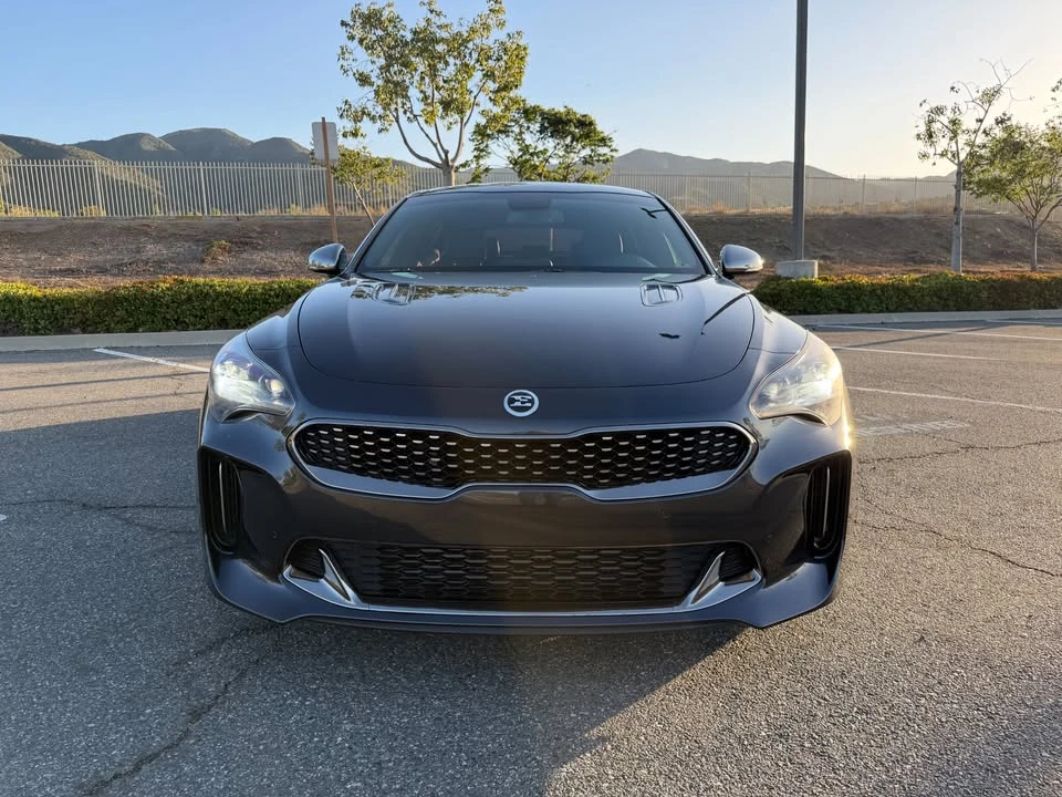 2019 Kia Stinger - Image 3 of 17