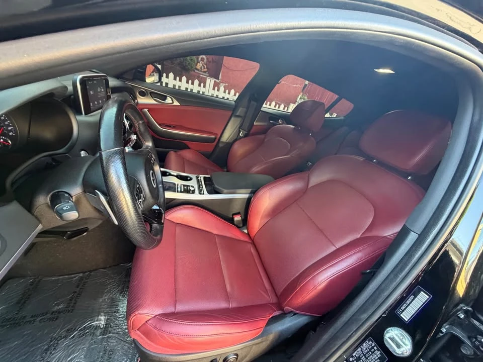2019 Kia Stinger - Image 7 of 11