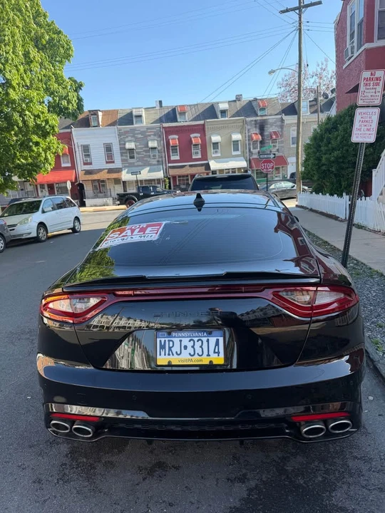 2019 Kia Stinger - Image 2 of 11