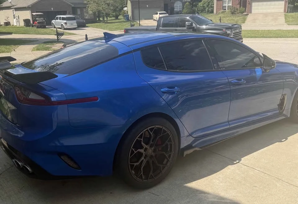 2019 Kia Stinger - Image 5 of 18