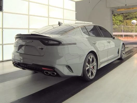 2019 Kia Stinger - Image 5 of 12